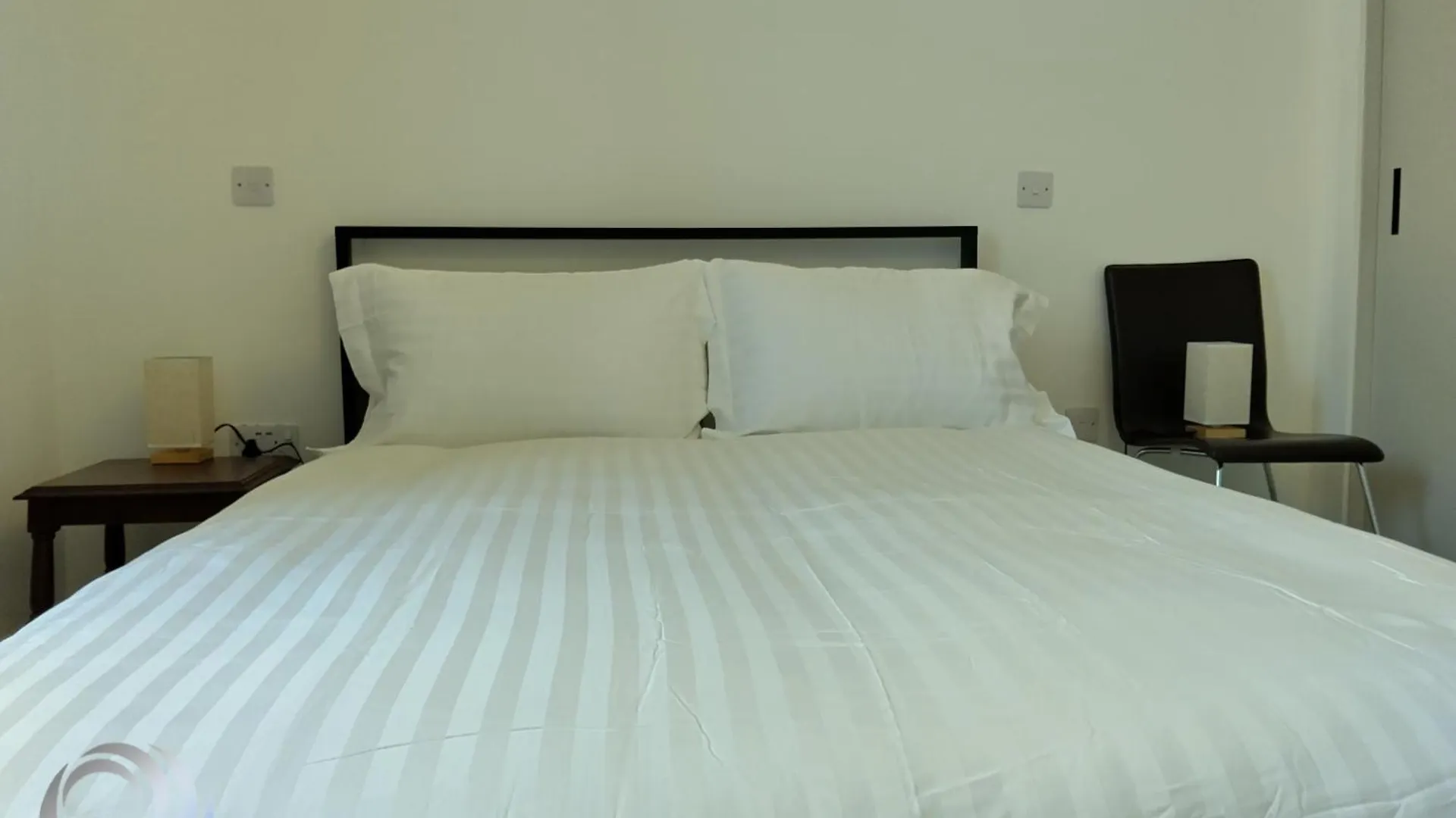 Amazing Apartments Water Of Leith View In Leith Эдинбург