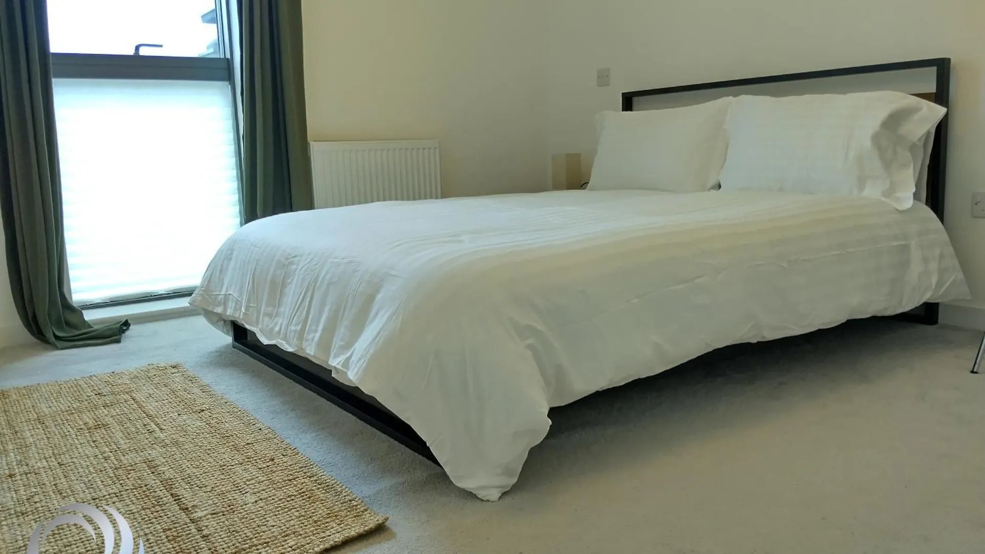 Amazing Apartments Water Of Leith View In Leith Эдинбург Великобритания